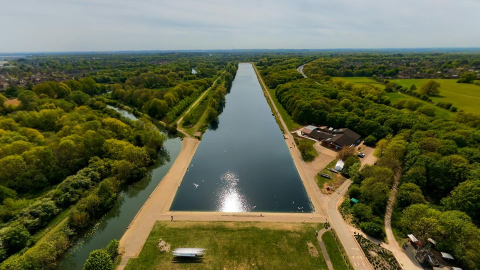 Rowing Lake, a still from the 360° view